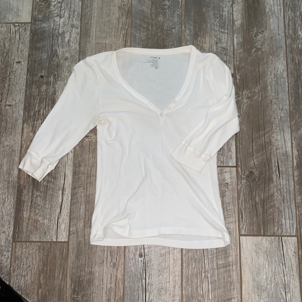 Cute quarter length sleeve white top